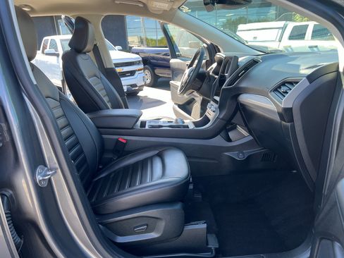 Used 2022 Ford Edge SEL image 22