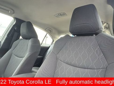 Used 2022 Toyota Corolla LE image 11