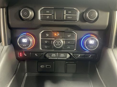 Used 2023 Chevrolet Tahoe LT image 19