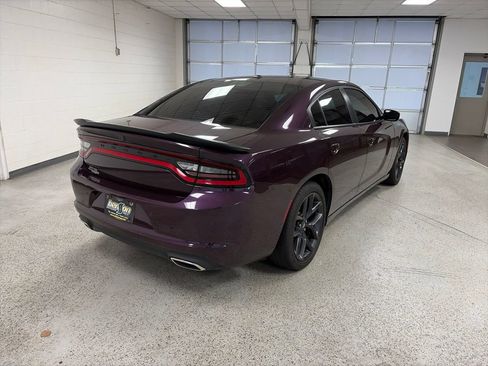 Used 2021 Dodge Charger SXT w/ Blacktop Package RWD image 4