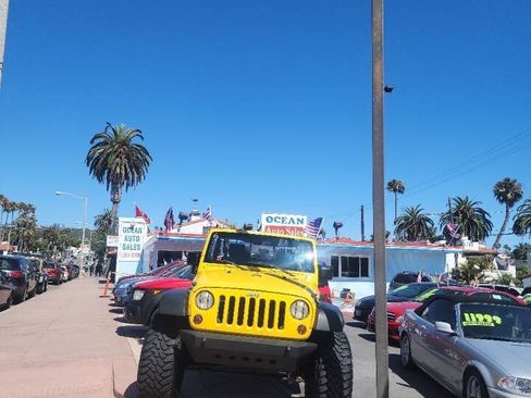 Used 2009 Jeep Wrangler X AWD/4WD image 16