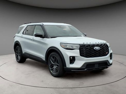 New 2026 Ford Explorer ST image 14
