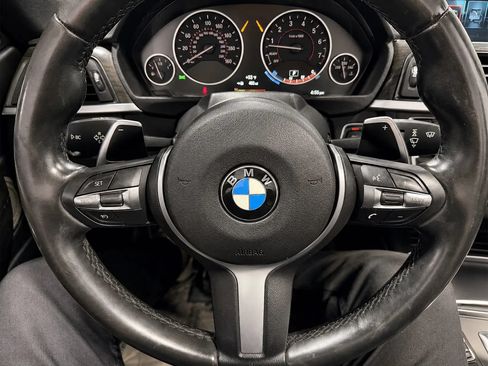 Used 2017 BMW 440i xDrive Convertible AWD/4WD image 25
