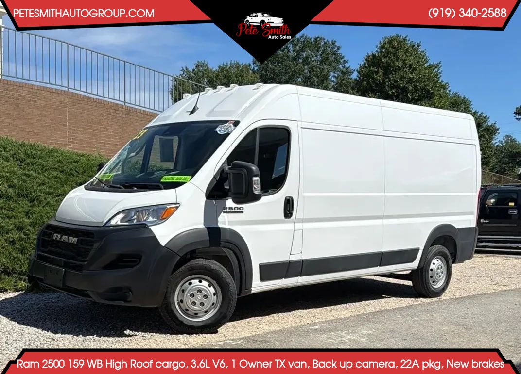 Used 2023 RAM ProMaster 2500 FWD image 1