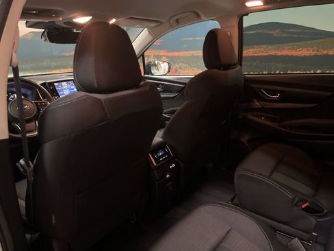 Used 2024 Subaru Ascent Premium w/ Convenience Package image 49