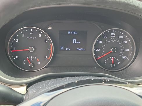 Used 2022 Kia Sportage Nightfall Edition image 26