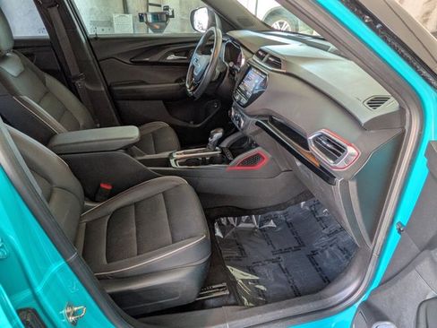 Used 2022 Chevrolet TrailBlazer RS w/ Sun and Liftgate Package FWD image 21