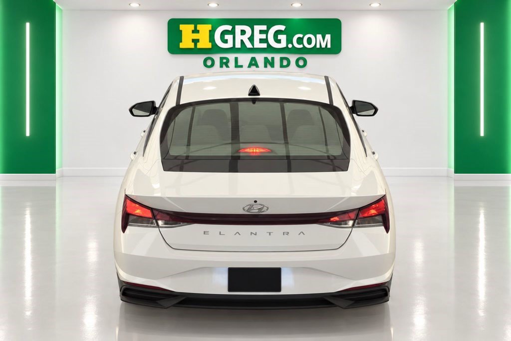 Used 2021 Hyundai Elantra SEL w/ Convenience Package FWD image 8