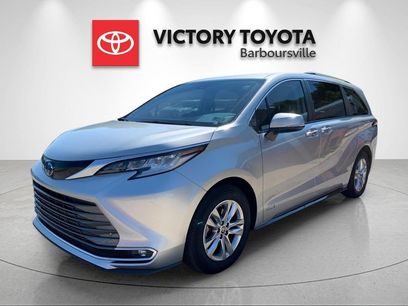 Used 2021 Toyota Sienna Limited