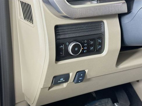 New 2026 Ford F450 4x4 Crew Cab Super Duty image 10