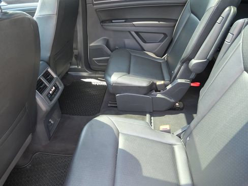 Used 2019 Volkswagen Atlas SE w/ Panoramic Sunroof Package AWD/4WD image 20