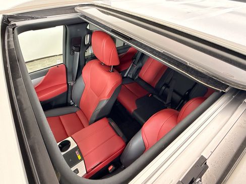 New 2025 Lexus LX 700h F Sport image 14