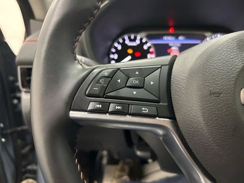 Used 2025 Nissan Sentra SR image 20