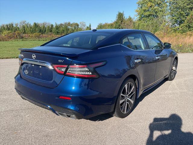 Used 2023 Nissan Maxima SV w/ Floor Mat Group FWD image 5