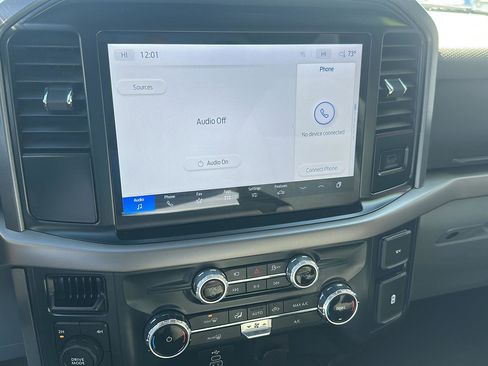 Used 2025 Ford F150 XLT w/ Equipment Group 301A Standard image 26