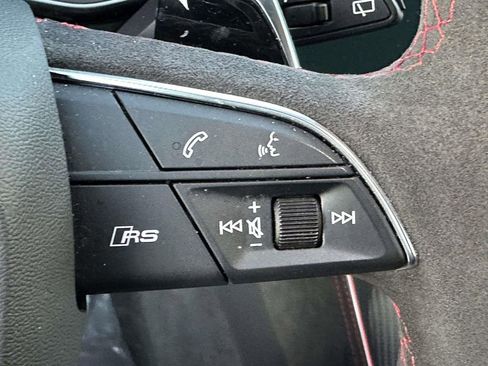 Used 2024 Audi RS Q8 image 22