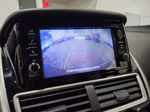 Used 2018 Mitsubishi Eclipse Cross ES AWD/4WD image 16
