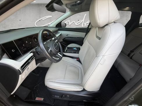 Used 2025 Hyundai Tucson Limited FWD image 19