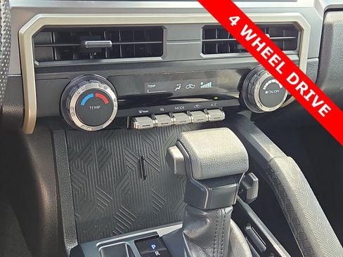 Used 2024 Toyota Tacoma SR5 AWD/4WD image 19