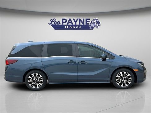 Certified 2026 Honda Odyssey Elite image 9