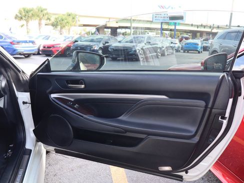 Used 2020 Lexus RC 300 w/ Accessory Package RWD image 15