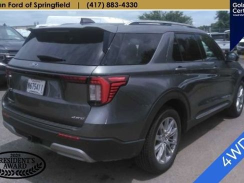 Used 2026 Ford Explorer Platinum AWD/4WD image 2