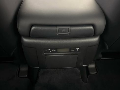 Certified 2024 Nissan Armada SV w/ Cargo Package AWD/4WD image 22