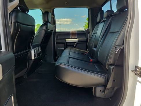 Used 2018 Ford F150 Lariat AWD/4WD image 10