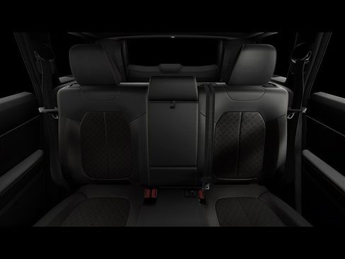 New 2026 Jeep Cherokee Overland image 3