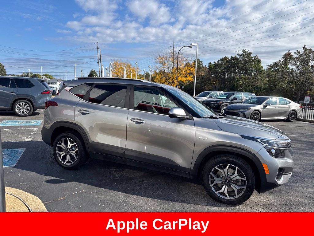 Used 2023 Kia Seltos EX AWD/4WD image 8