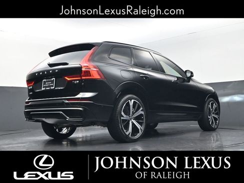 Used 2025 Volvo XC60 T8 Ultra w/ Climate Package image 20