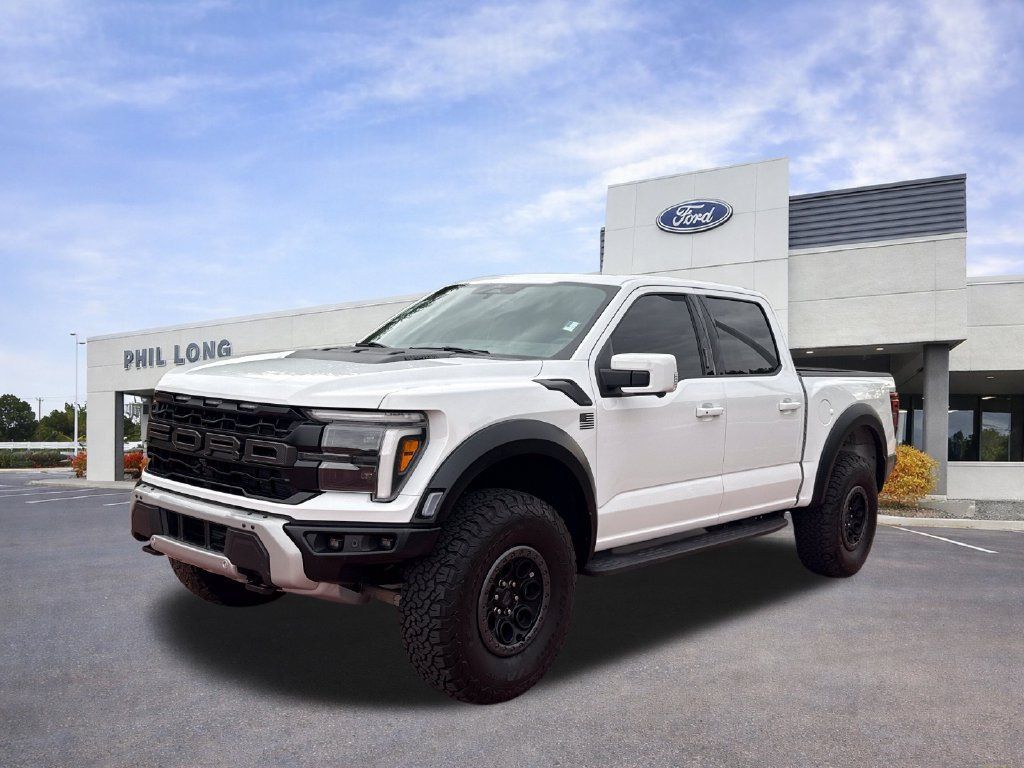 Used 2026 Ford F150 Raptor AWD/4WD image 4