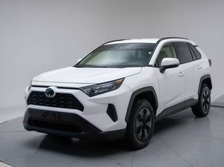 Used 2019 Toyota RAV4 LE w/ All Weather Liner Package AWD/4WD video 1