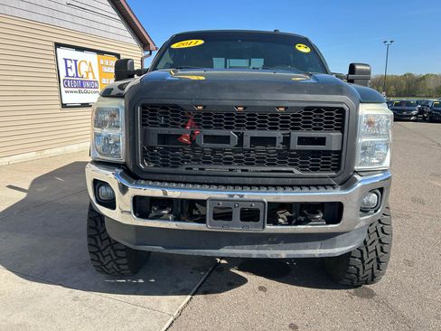 Used 2011 Ford F350 Lariat AWD/4WD image 2