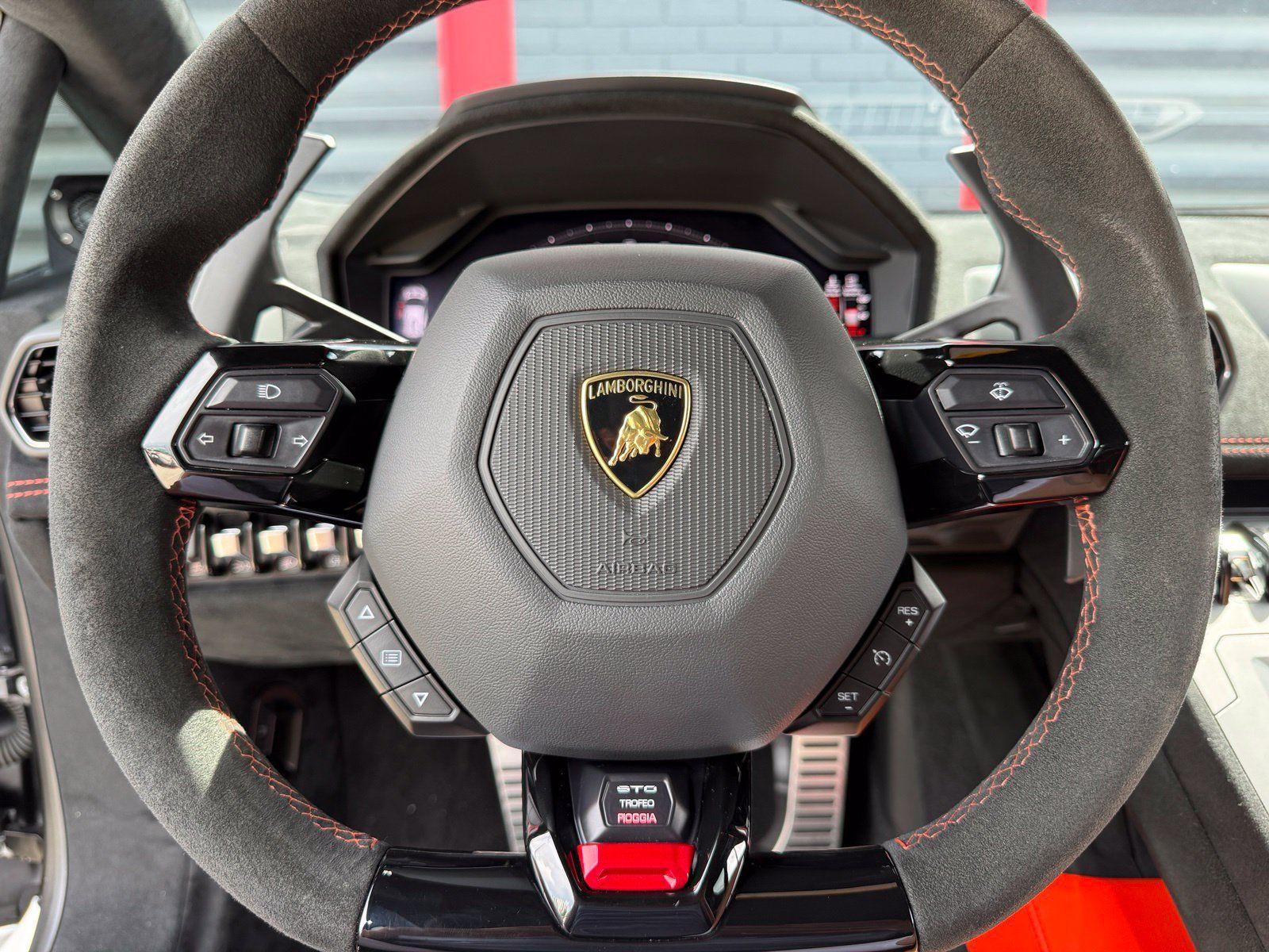 Used 2023 Lamborghini Huracan STO RWD image 56