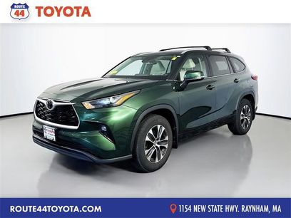 Used 2023 Toyota Highlander XLE