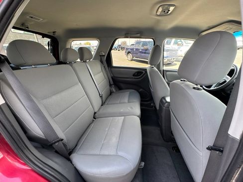 Used 2007 Ford Escape XLT AWD/4WD image 28