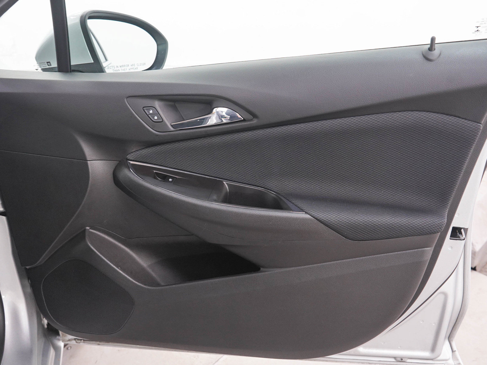 Used 2016 Chevrolet Cruze LT FWD image 9