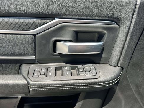 New 2026 RAM 3500 Big Horn AWD/4WD image 17
