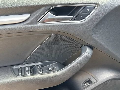 Used 2018 Audi A3 2.0T Premium FWD image 23