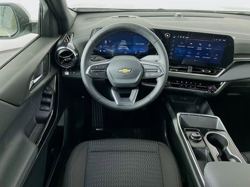 New 2026 Chevrolet Equinox LT w/ Safety and Technology Package image 22