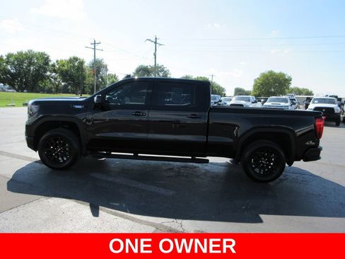 Used 2024 GMC Sierra 1500 Elevation w/ Elevation Premium Package AWD/4WD image 9