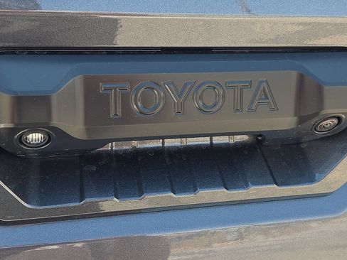 New 2026 Toyota Tundra SR5 AWD/4WD image 12