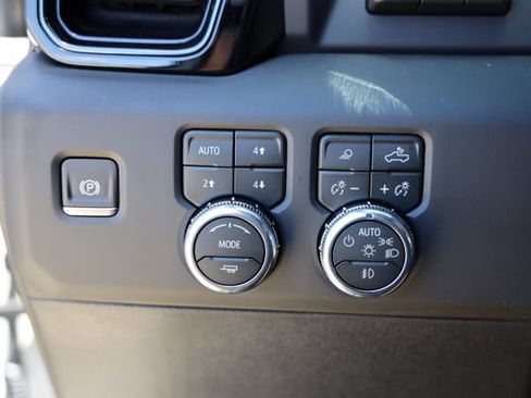 New 2026 GMC Sierra 2500 AT4X AWD/4WD image 25