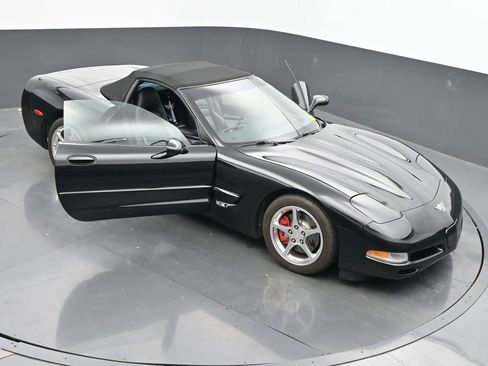 Used 2003 Chevrolet Corvette Convertible w/ Preferred Equipment Group1 image 67