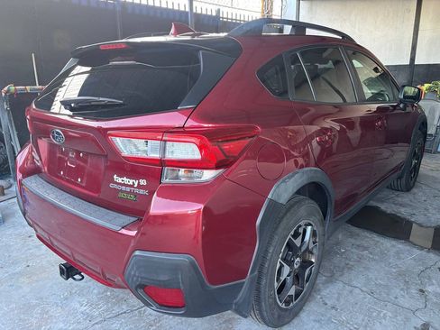 Used 2018 Subaru Crosstrek 2.0i Premium w/ Eyesight System AWD/4WD image 2
