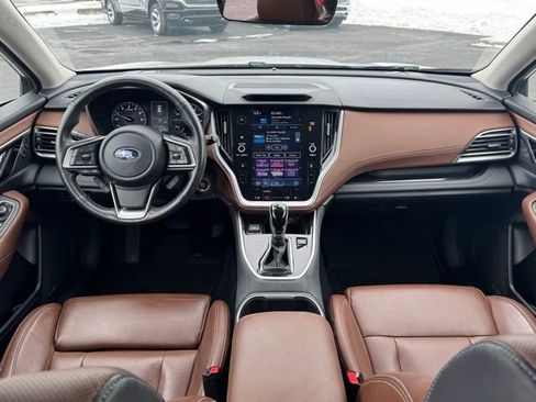 Used 2020 Subaru Outback Touring w/ Popular Package #2 image 18