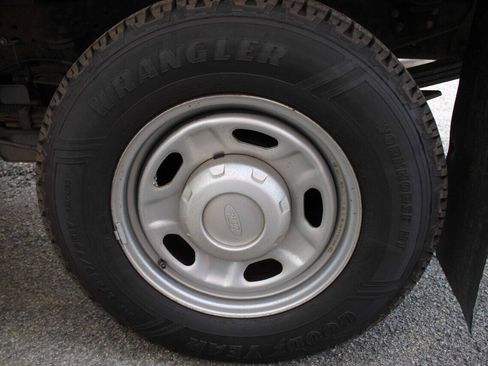 Used 2016 Ford F250 XL RWD image 24