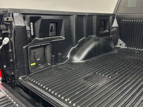 Used 2023 Ford F150 Lariat w/ Equipment Group 502A High AWD/4WD image 32