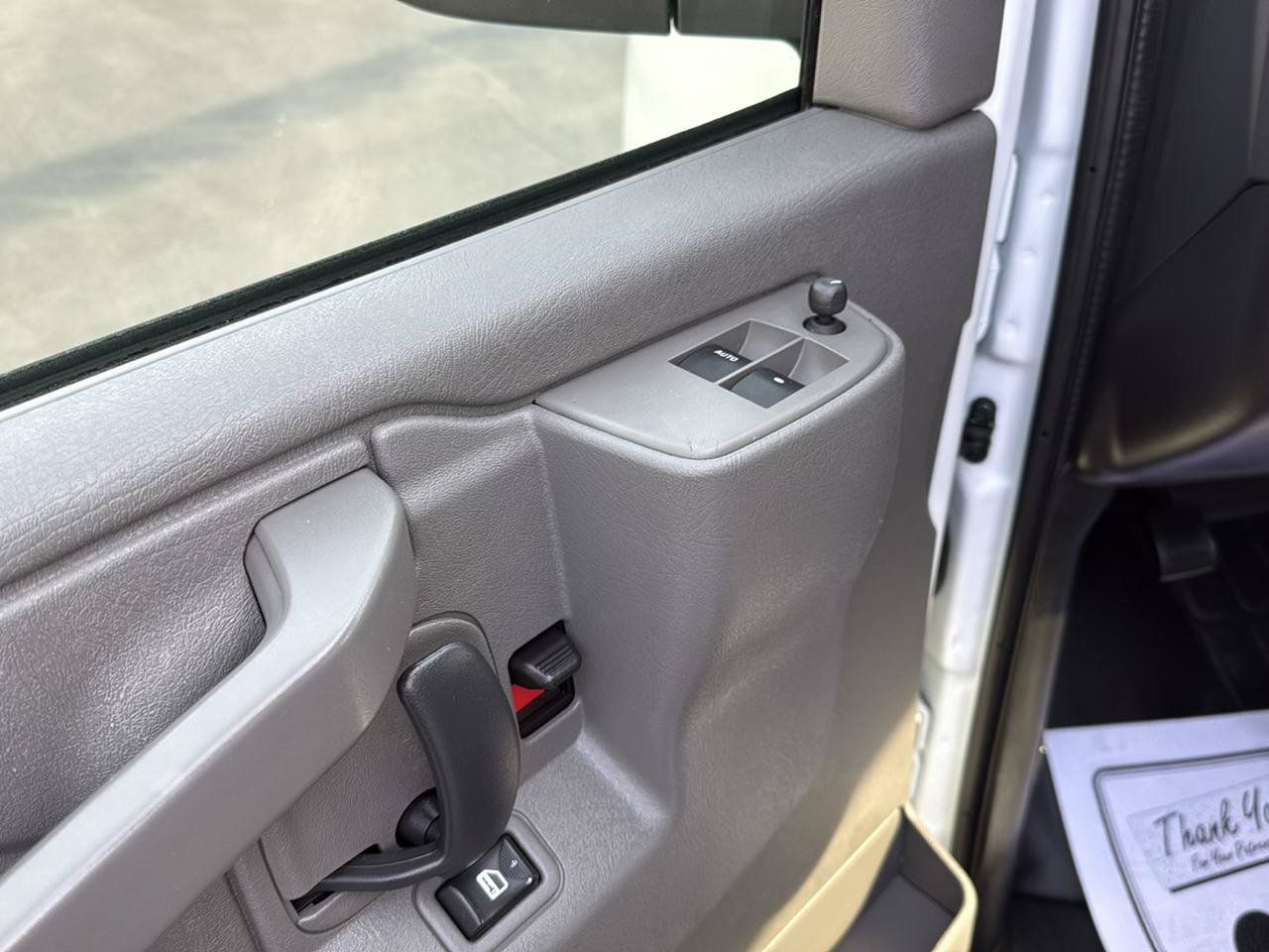 Used 2025 Chevrolet Express 2500 w/ Driver Convenience Package RWD image 8